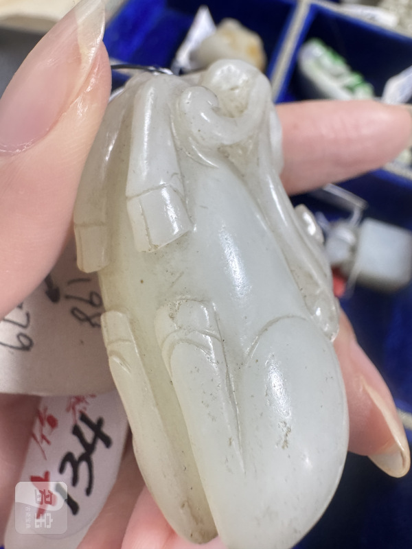 清 玉鹿衔灵芝 - 图7